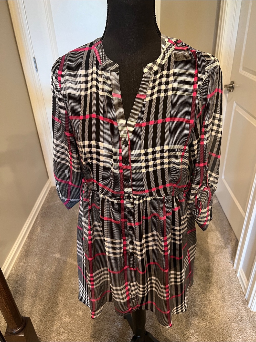 🔥2/$5 Cato Black, White & Pink Plaid Button-Front Tunic Dress